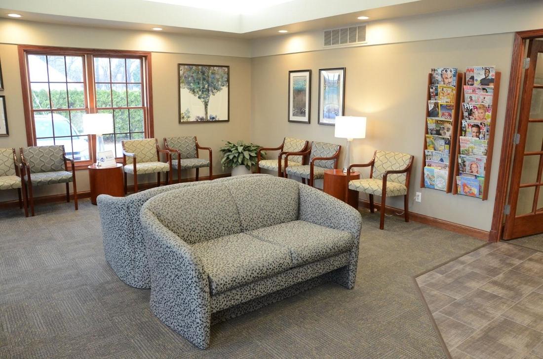 image of the office waiting room | Moline IL